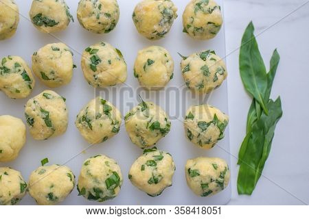 Home Made German Home Made Wild Garlic Dumplings