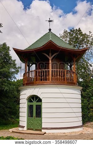 Belarus, Zalesie August 2019. Gazebo In The Form Of A Pagoda In The Estate Of The Famous Composer Og