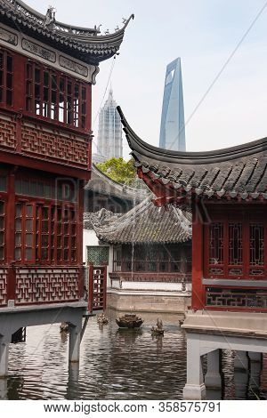 Shanghai, China - May 4, 2010: Yuyuan Shopping Streets. Traditional Chinese Architecture Houses On S