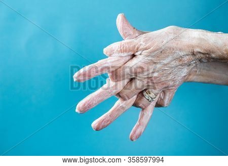 wash hands for at least twenty seconds coronavirus