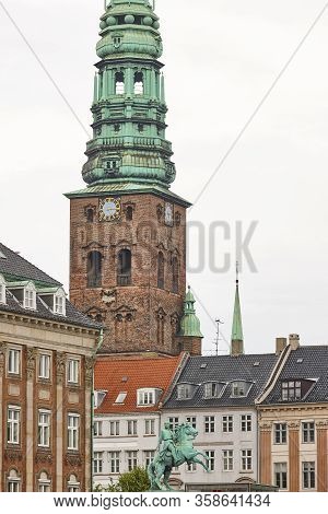 Copenhaguen City Center With Absalon Statue And Nikolaj Kunsthal Tower