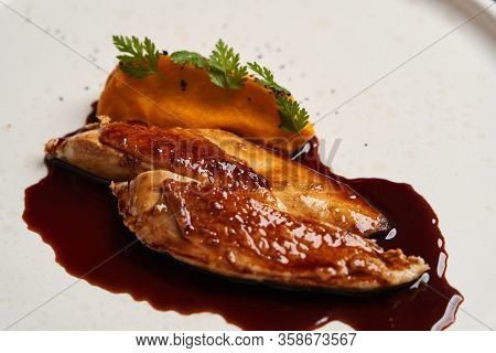 Sous Vide Chicken Breast With Mashed Young Carrots And Chicken Jus