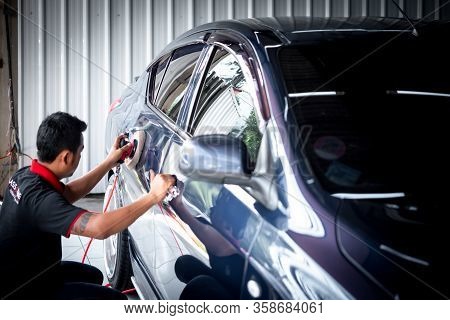Cleaning The Car (car Detailing) At Car Care Shop