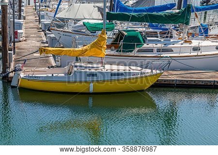 Bellingham, Washington - July 7, 2019: The Port Of Bellingham Operates Two Large Marinas, With Slips