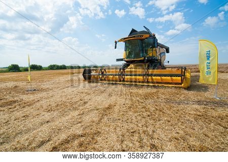 Nastasiv,ternopil,ukraine - July 25, 2019: Presentation Of Agricultural Technology New Holland, Comb