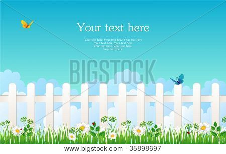 Biały płot z trawy