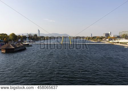 Vienna, Austria - October 11, 2018: Pedestrian Bridge At Donau Insel (danube Island) Accross The Dan