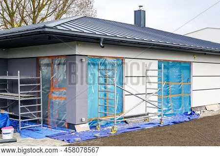 Unfinished Modern Prefabricated Single Storey Thermally Insulated Energy Saving Private House With G