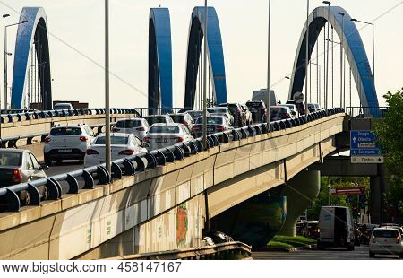 Bucharest, Romania - May 10, 2022: High Car Traffic On The Mihai Bravu Passage, At The End Of Mihai 