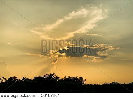 Abstract Cloudy Background, Beautiful Natural Streaks Of Sky And Clouds, Beautiful Natural Landscape