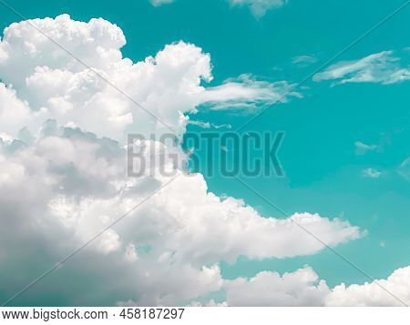 Abstract Cloudy Background, Beautiful Natural Streaks Of Sky And Clouds, Beautiful Natural Landscape