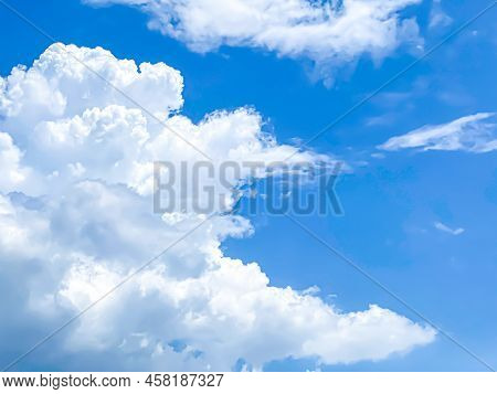Abstract Cloudy Background, Beautiful Natural Streaks Of Sky And Clouds, Beautiful Natural Landscape