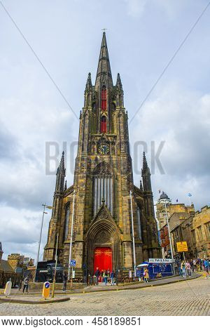Edinburgh - Jun. 18, 2022: Tolbooth Church Was General Assembly Of The Church Of Scotland At 350 Cas