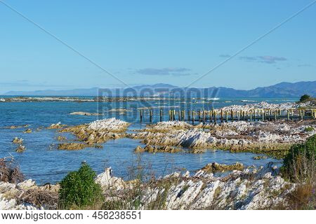 Kaikoura Coastal Views From End Of Fyffe Quay New Zealand