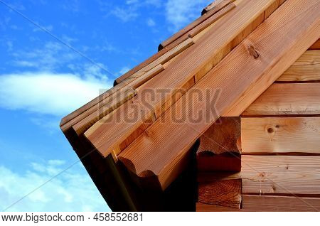 The Wooden Cabin Is Made Using Wooden Timber Technology Without The Use Of Nails And Screws. Sindel 
