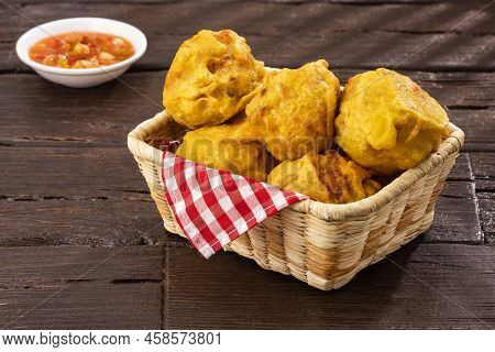 Papas Rellenas Colombian - Colombian Fried Street Food