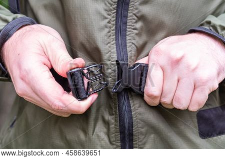 Fasten The Waist Belt Of The Backpack. Connect The Latch With Both Hands. Connect The Lock With Your