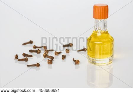 Clove Oil And Cloves