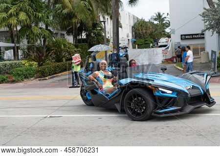 Miami Beach, Florida Usa - March 19, 2021: Blue Polaris Slingshot With Driver, Corner View.