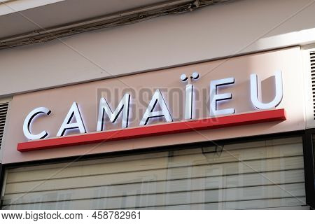 Bordeaux , Aquitaine , France - 07 21 2022 : Camaieu Logo Brand Store Camaïeu Sign Text Facade Shop 
