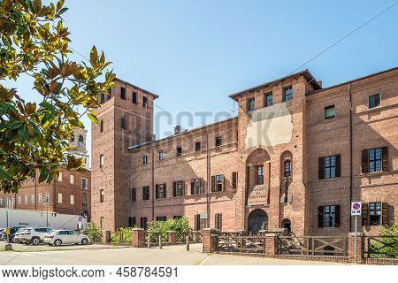 Vercelli, Italy - June 29,2022 - View At The Building Of Justice Palace In The Streets Of Vercelli. 