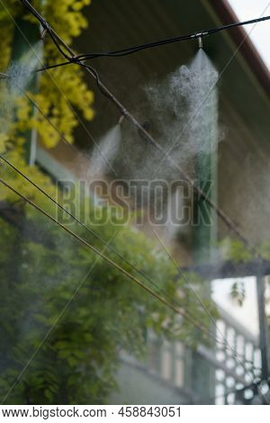 Automatic Mist Nozzle Water Spraying System To Make Humidifier And Cooling Climate To Reduce Hot Wea