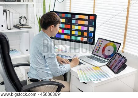 Professional development programmers are choosing color schemes to decorate their website or applica