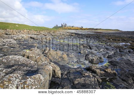 Pobřeží Northumberland Dunstanburgh Castle