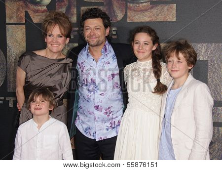 LOS ANGELES - JUL 28:  ANDY SERKIS & FAMILY arrives to the 