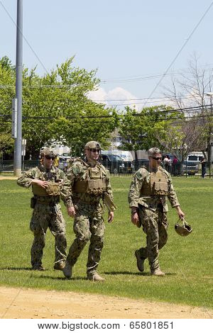 Unidentified US Navy s from EOD team after mine countermeasures demonstration during Fleet Week 2014