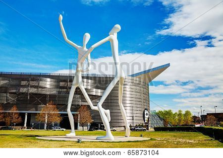 The Dancers Public Sculpture In Denver