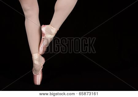 A Ballet Dancer Standing On Toes While Dancing Artistic Conversion