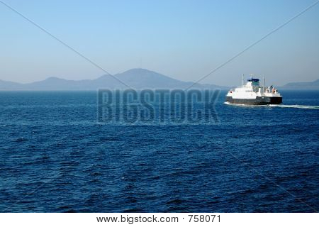 přes fjord