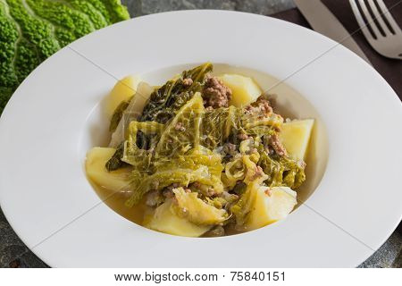 Savoy Cabbage Stew With Potatoes And Ground Beef