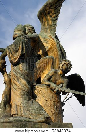 Il Pensiero By Giulio Monteverde, On The Vittoriano In Rome