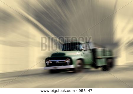 Vecchio camion Motion Blur