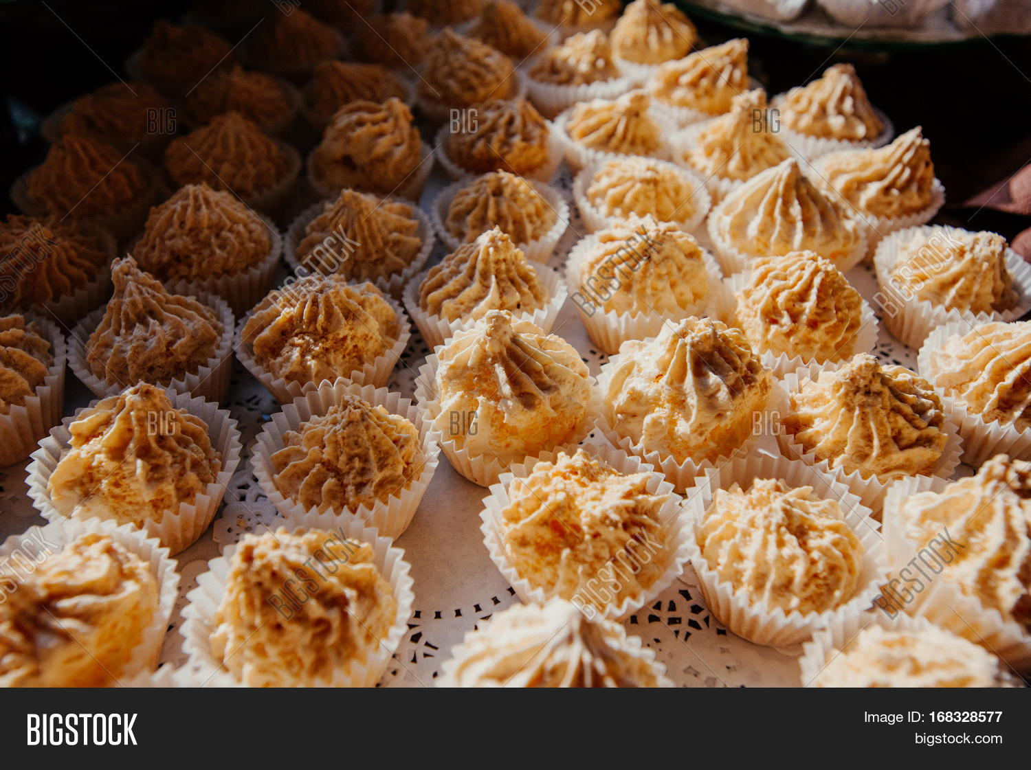 Image showcasing Catering Luxury Event Image & Photo (Free Trial) | Bigstock
