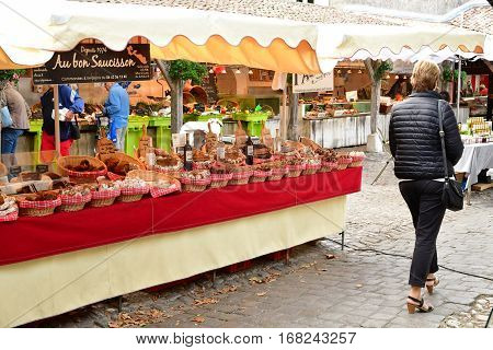 La Flotte France - september 27 2016 : the picturesque market