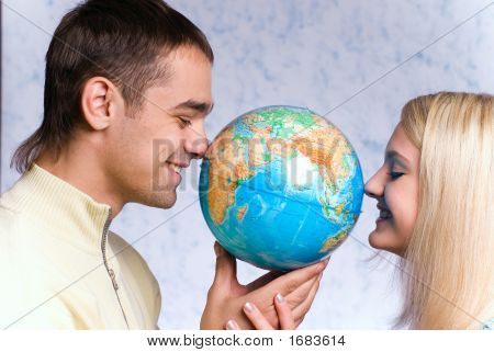 El chico y la chica