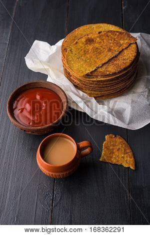 Indian famous delicious Fenugreek khakra or kasuri methi, gujarathi or gujrati snacks