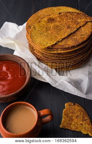 Indian famous delicious Fenugreek khakra or kasuri methi, gujarathi or gujrati snacks