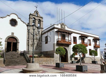 church San Agustin and town hall of village Icod de los Vinos