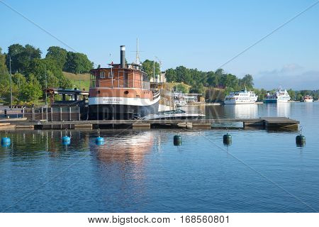 LAPPEENRANTA, FINLAND - AUGUST 09, 2015: The ships moored at the city embankment. August morning on the Saimaa lake