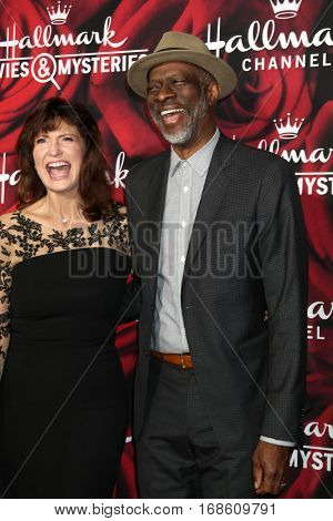 LOS ANGELES - JAN 14:  Guest, Keb' Mo' at the Hallmark TCA Winter 2017 Party at Rose Parade Tournament House  on January 14, 2017 in Pasadena, CA