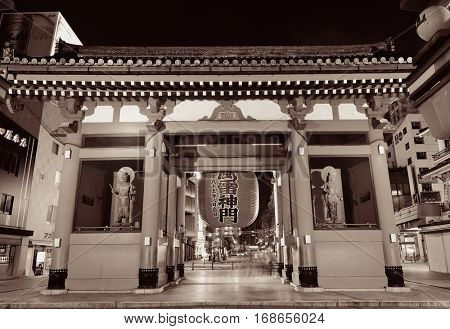 TOKYO, JAPAN - MAY 15: Temple portal in temple on May 15, 2013 in Tokyo. Sensoji Temple, founded in 645 CE, making it the oldest temple in Tokyo.