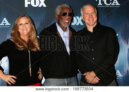 LOS ANGELES - JAN 11:  Lori McCreary, Morgan Freeman, James Younger at the FOX TV TCA Winter 2017 All-Star Party at Langham Hotel on January 11, 2017 in Pasadena, CA