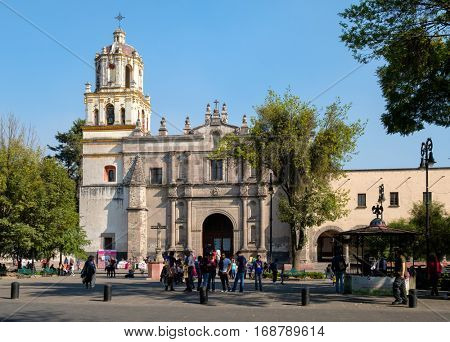 MEXICO CITY,MEXICO - DECEMBER 25,2016 : The Coyoacan Cathedral at the colonial Coyoacan neighborhood in Mexico City