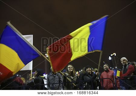 One Hundred Thousand Protest As Romania Relaxes Corruption Law