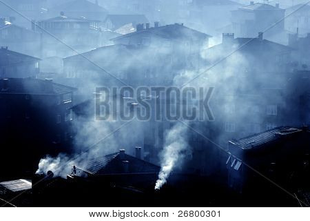 immagine dell'inquinamento dell'aria delle case e fumo