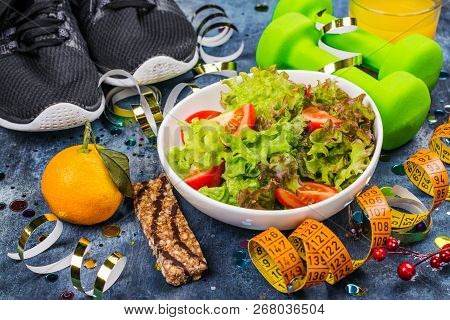 January Diet Background. Diet Or Detox Before Or After Christmas Holidays. Bowll Of Healthy Salad, E